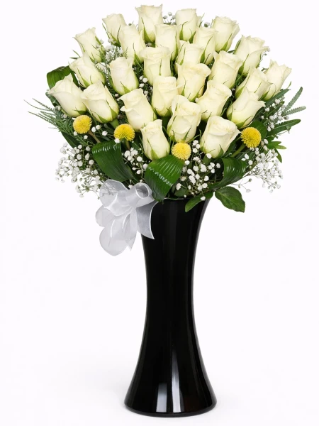 30 Beyaz Gül Aranjmanı -  Salonofisbitkileri - Açelya Çiçek