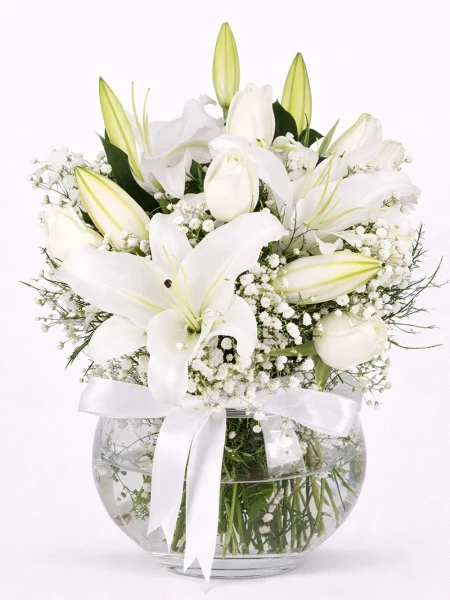 Fanusta Beyaz Lilyum Gül Aranjmanı -  Salonofisbitkileri - Açelya Çiçek