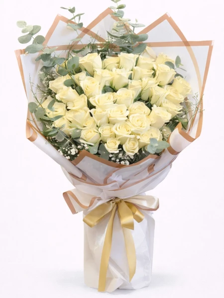 Premium 41 Beyaz Gül Buketi -  Salonofisbitkileri - Açelya Çiçek