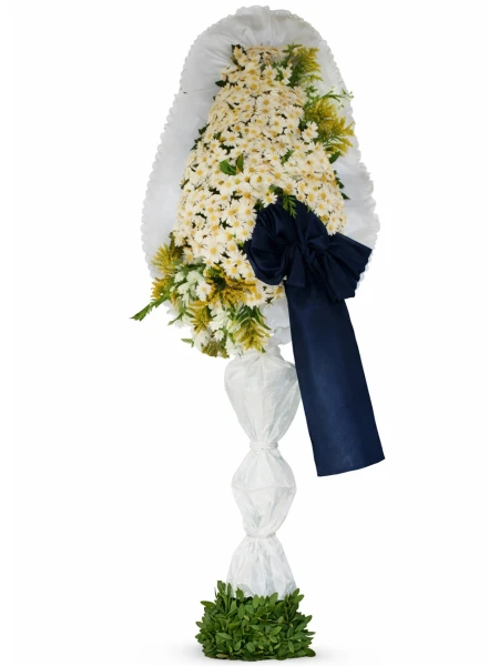 Beyaz Gerbera Soli Ayaklı Sepet