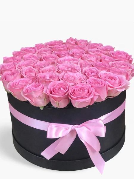 Kutuda 40 Pembe Gül