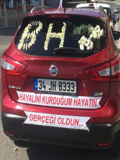 Nissan Gelin Arabası Süslemesi - gelin-arabalar - Açelya Çiçek